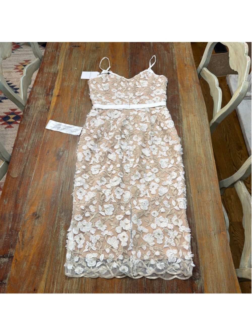 Dress the Population Emma Embroidered Midi Dress White Gold NWT Medium - Picture 11 of 14